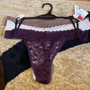 3 Pk Thong Underwear